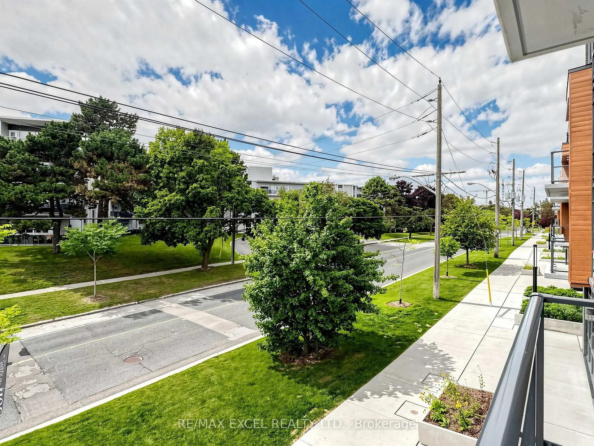 Photo 54 of Unit 25, 73 Curlew Drive, North York, Parkwoods-Donalda — HOMEH