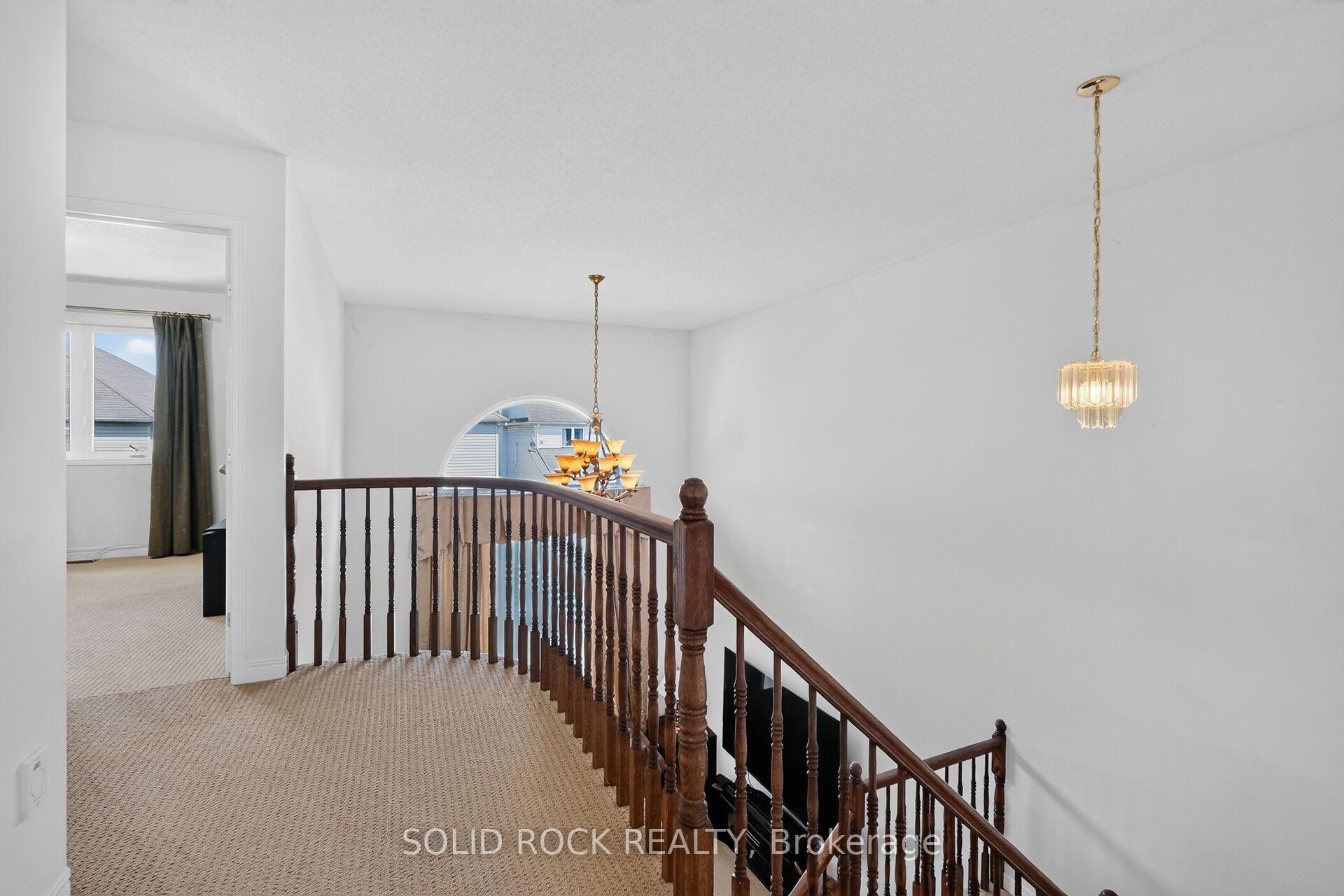 Photo 24 of 131 Finn Court, Ottawa, Ridgemont — HOMEH