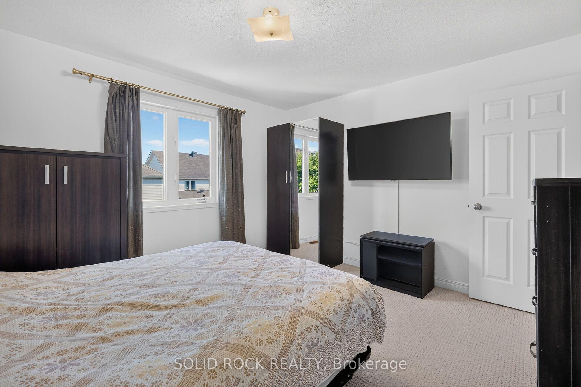 Photo 34 of 131 Finn Court, Ottawa, Ridgemont — HOMEH