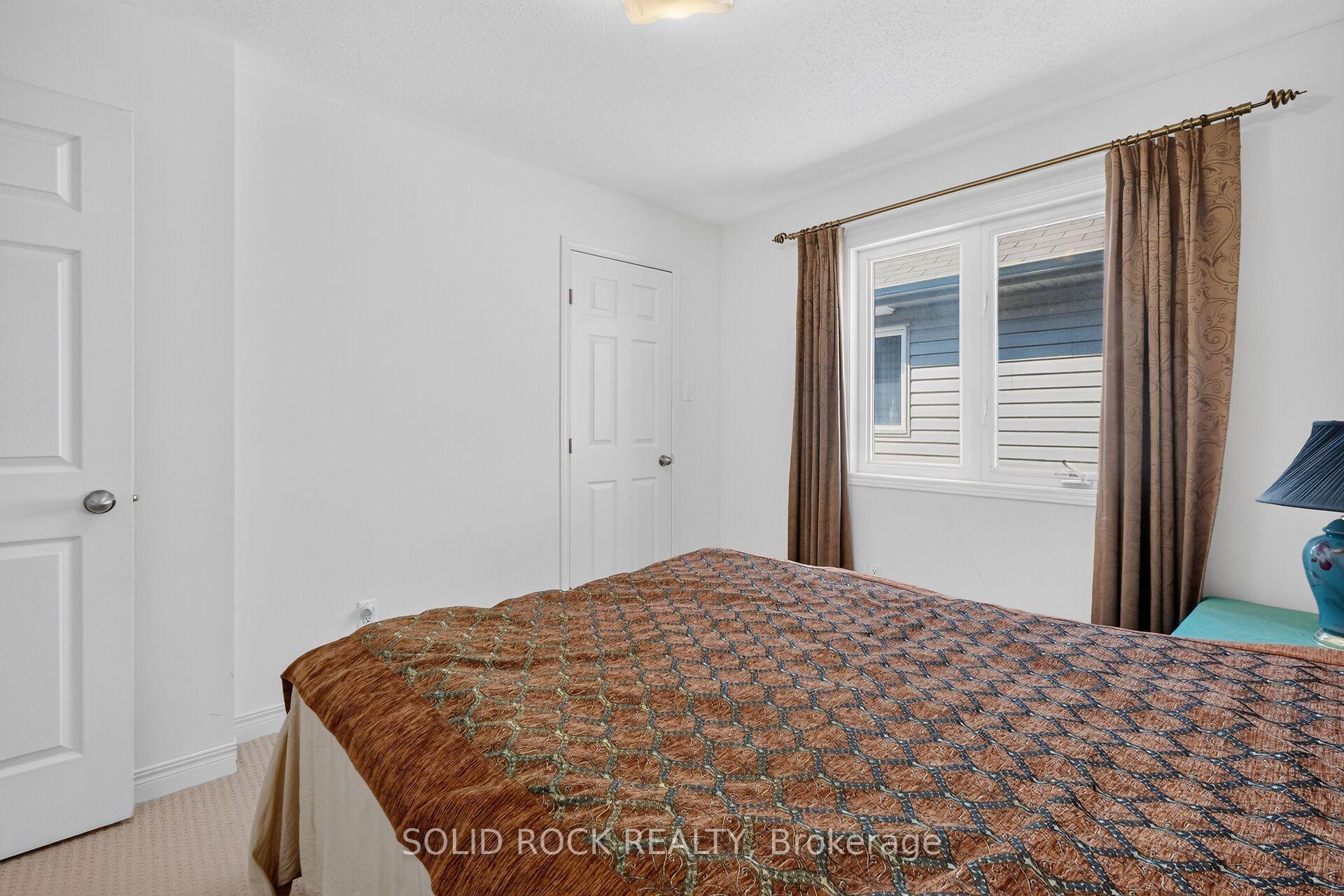 Photo 37 of 131 Finn Court, Ottawa, Ridgemont — HOMEH