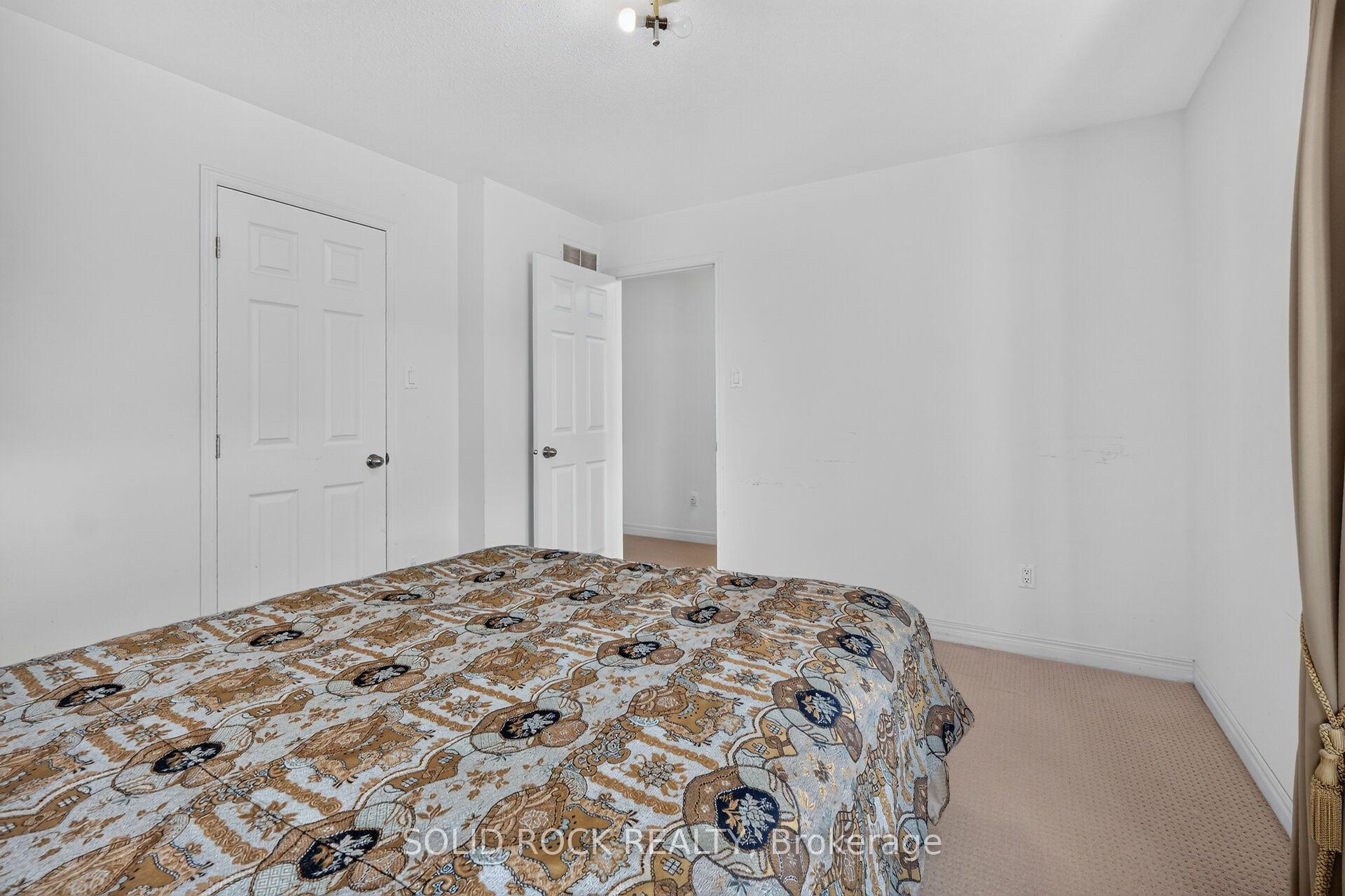 Photo 42 of 131 Finn Court, Ottawa, Ridgemont — HOMEH