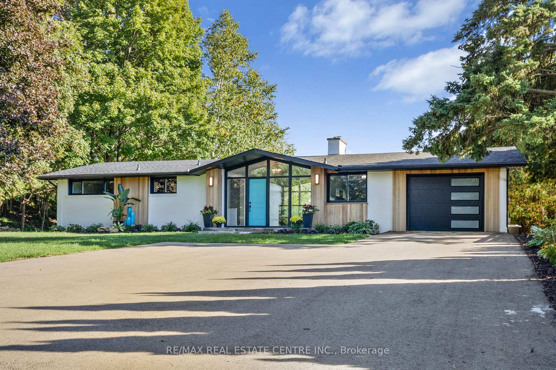Photo 1 of 50 Oak Avenue, Hamilton, Greensville — HOMEH