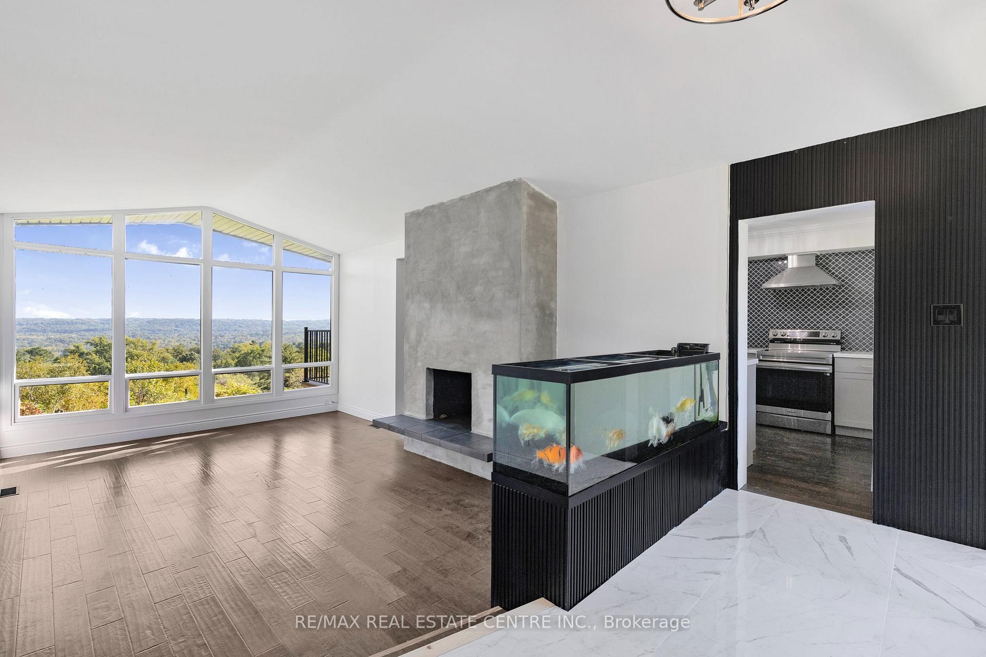 Photo 25 of 50 Oak Avenue, Hamilton, Greensville — HOMEH