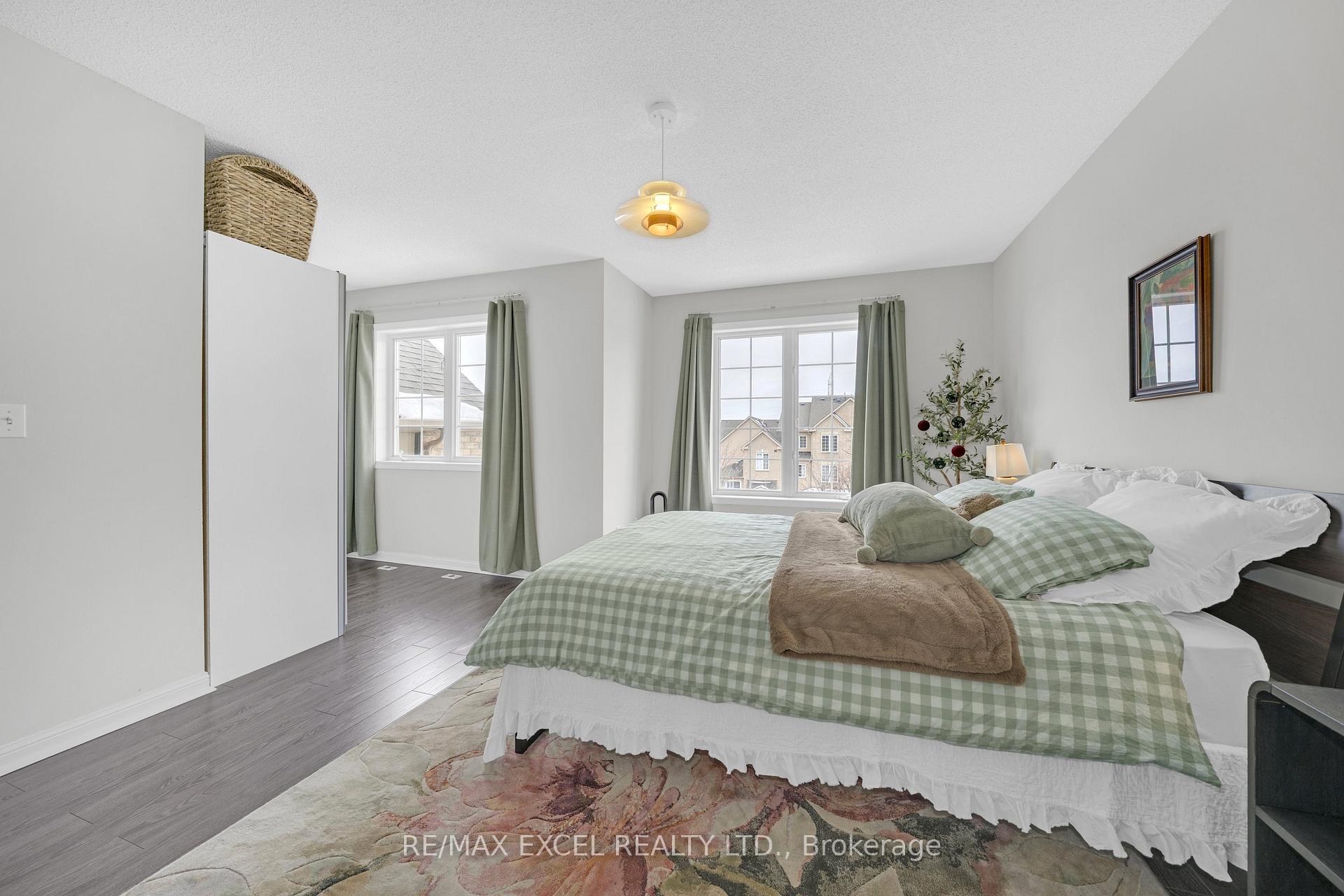 Photo 28 of Unit 3, 10 Cox Boulevard, Markham, Unionville — HOMEH