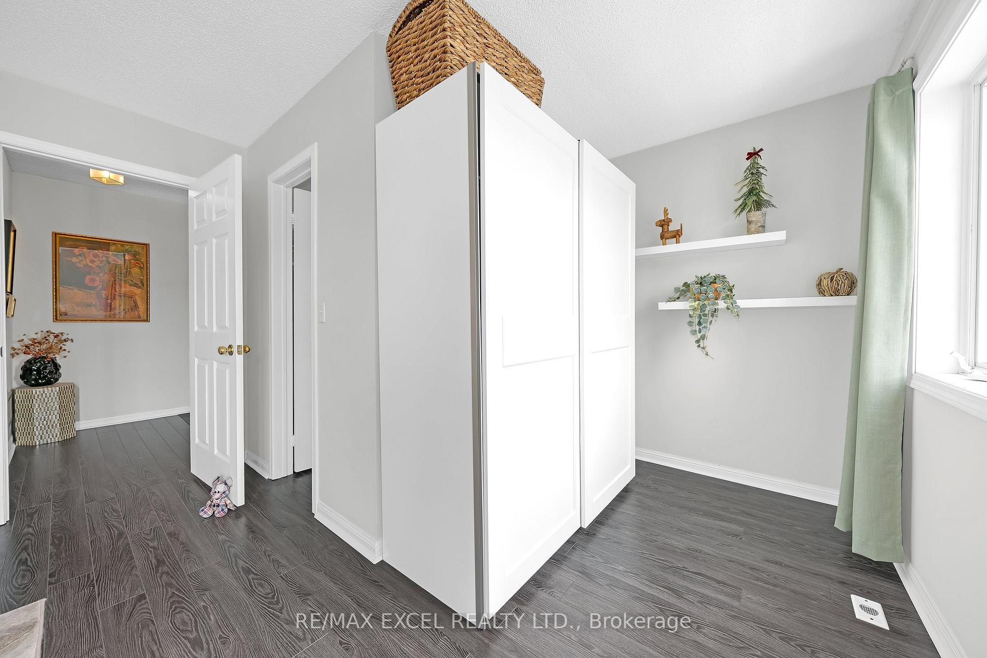 Photo 30 of Unit 3, 10 Cox Boulevard, Markham, Unionville — HOMEH