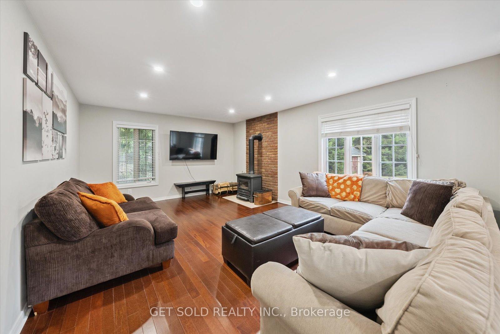 Photo 13 of 77 Simcoe Road, Ramara, Brechin — HOMEH