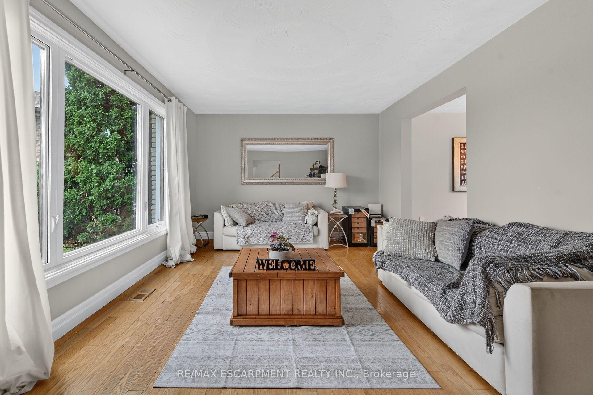Photo 22 of 253 Highridge Avenue, Hamilton, Riverdale — HOMEH