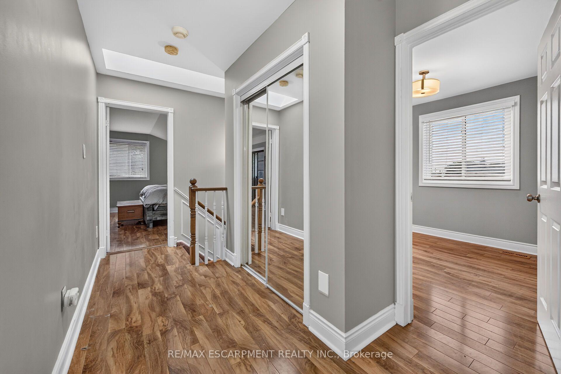 Photo 26 of 253 Highridge Avenue, Hamilton, Riverdale — HOMEH