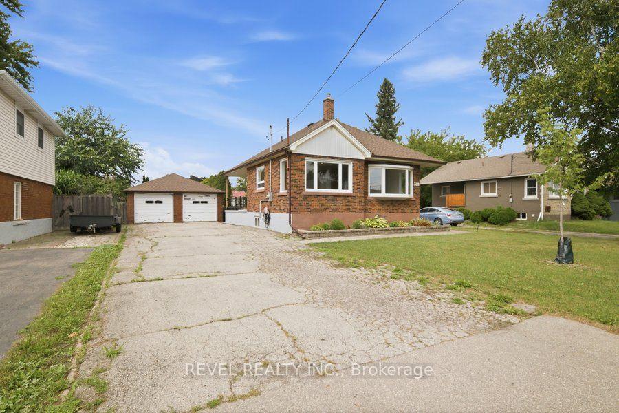 Photo 1 of 310 Caledon Avenue, Hamilton, Rolston — HOMEH