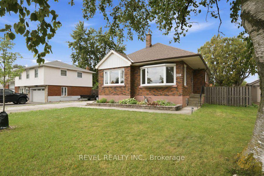 Photo 3 of 310 Caledon Avenue, Hamilton, Rolston — HOMEH