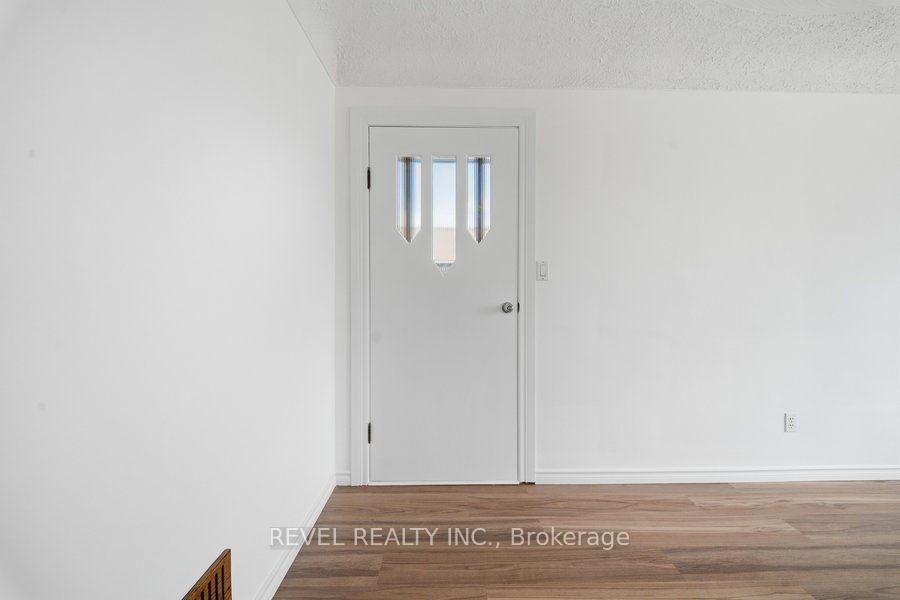 Photo 7 of 310 Caledon Avenue, Hamilton, Rolston — HOMEH