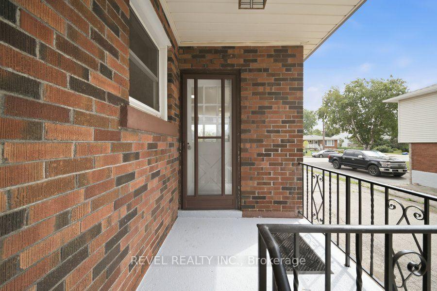 Photo 24 of 310 Caledon Avenue, Hamilton, Rolston — HOMEH