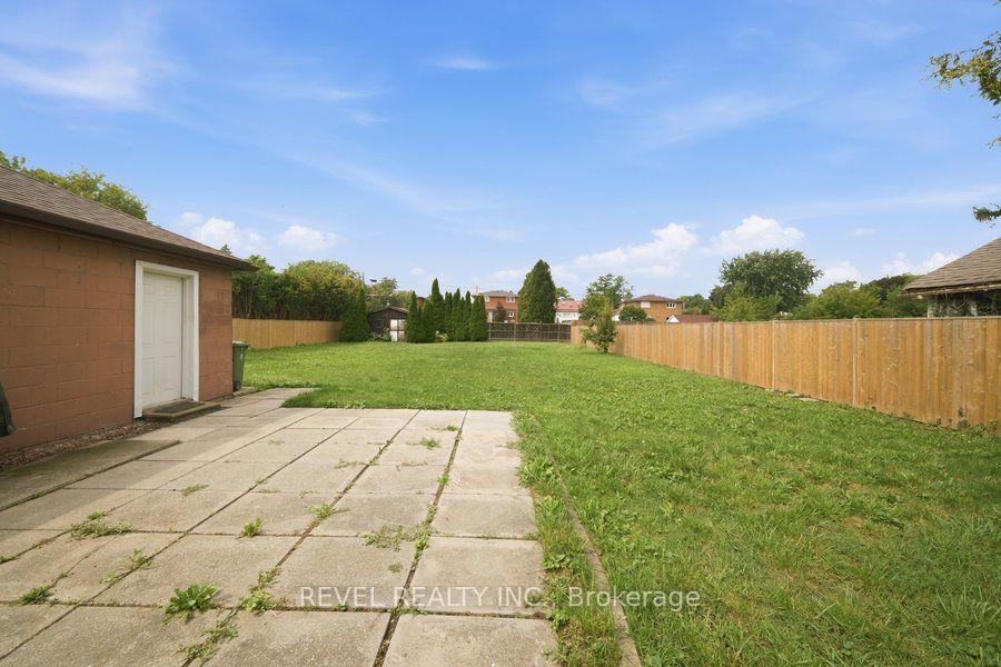 Photo 27 of 310 Caledon Avenue, Hamilton, Rolston — HOMEH