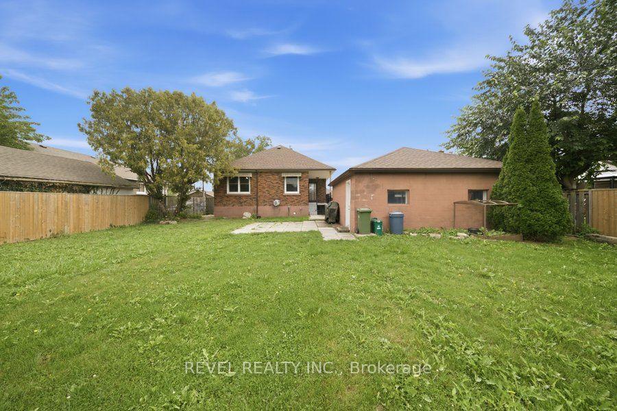 Photo 32 of 310 Caledon Avenue, Hamilton, Rolston — HOMEH