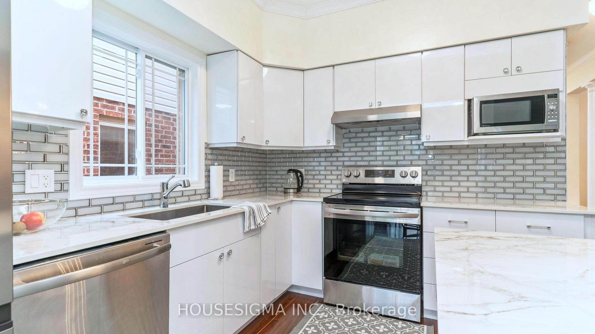 Photo 11 of 1389 Pleasantview Drive, London, North C — HOMEH