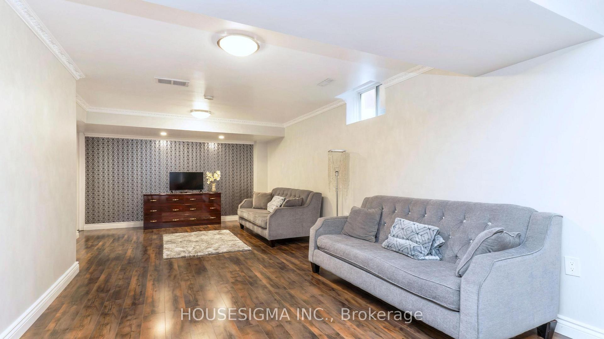 Photo 32 of 1389 Pleasantview Drive, London, North C — HOMEH