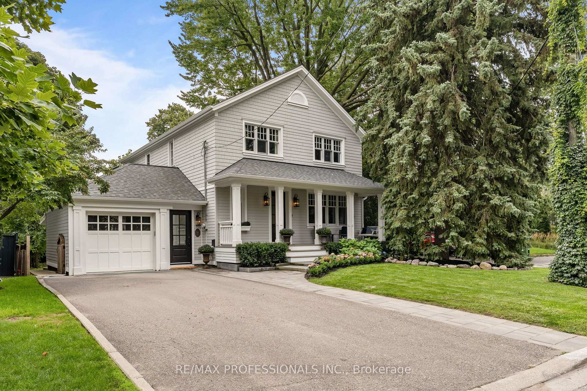 Photo 1 of 7 Bannon Avenue, Etobicoke, Kingsway South — HOMEH