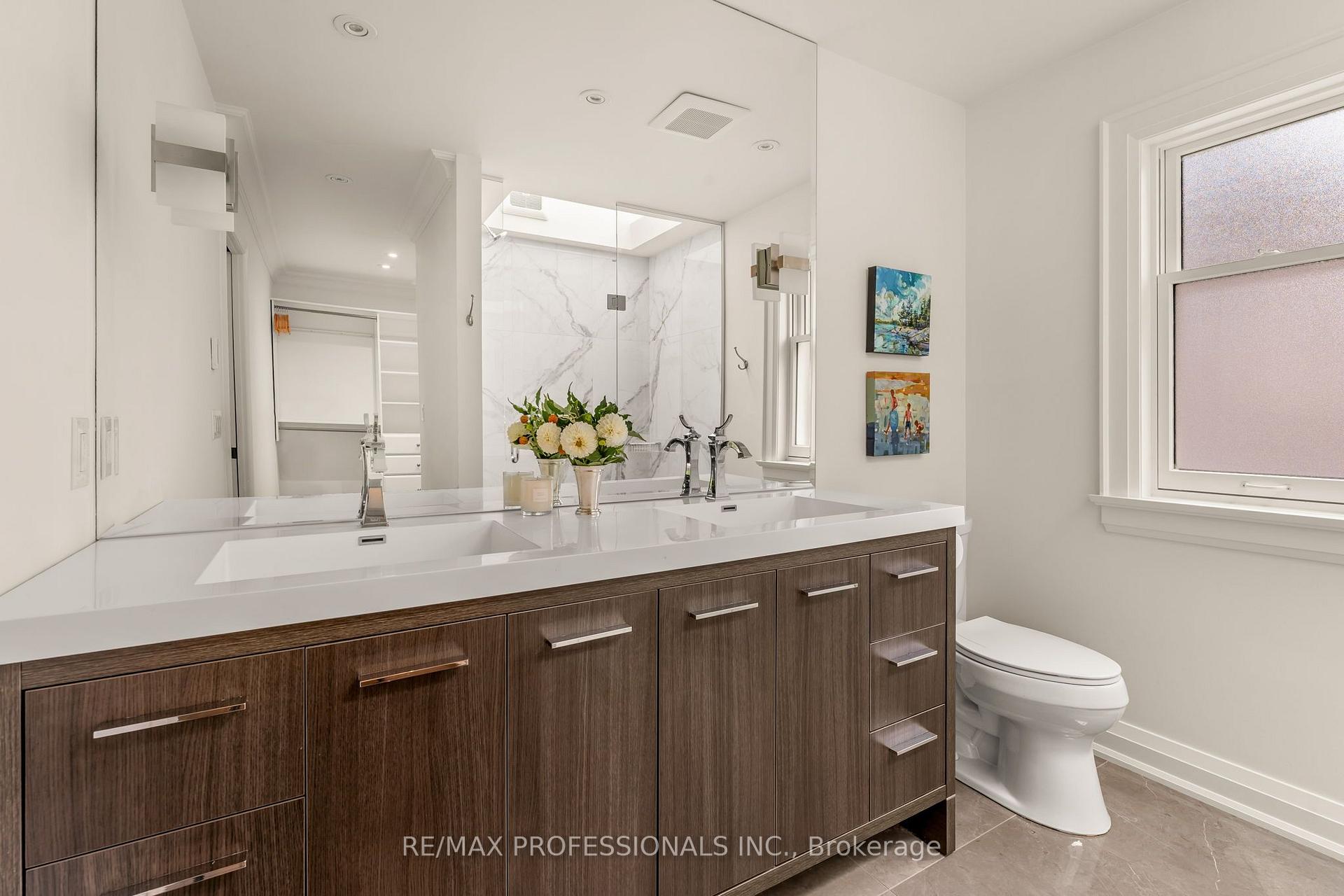 Photo 36 of 7 Bannon Avenue, Etobicoke, Kingsway South — HOMEH