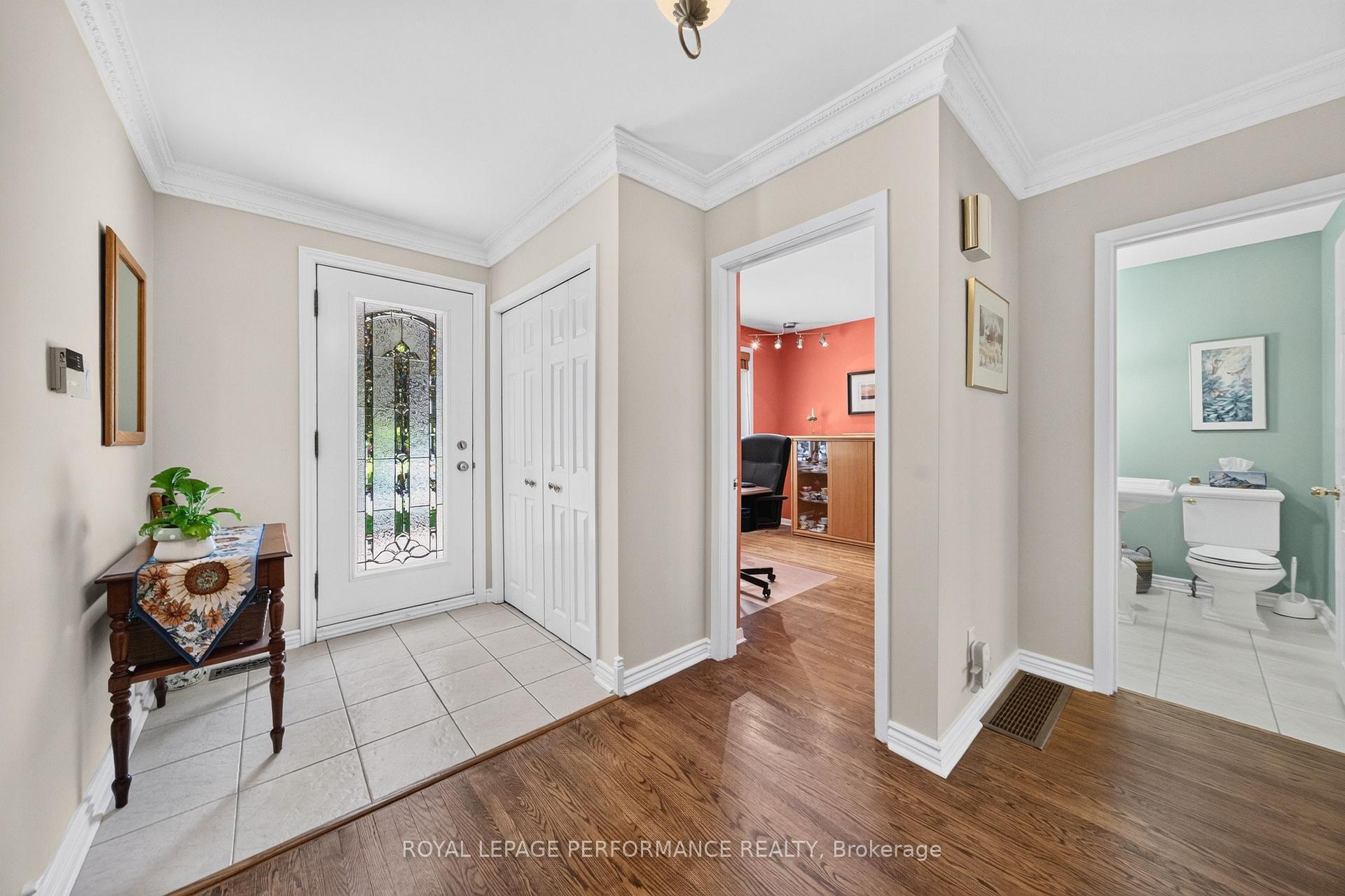 Photo 2 of 2407 Rosewood Avenue, Ottawa, Whitehaven — HOMEH