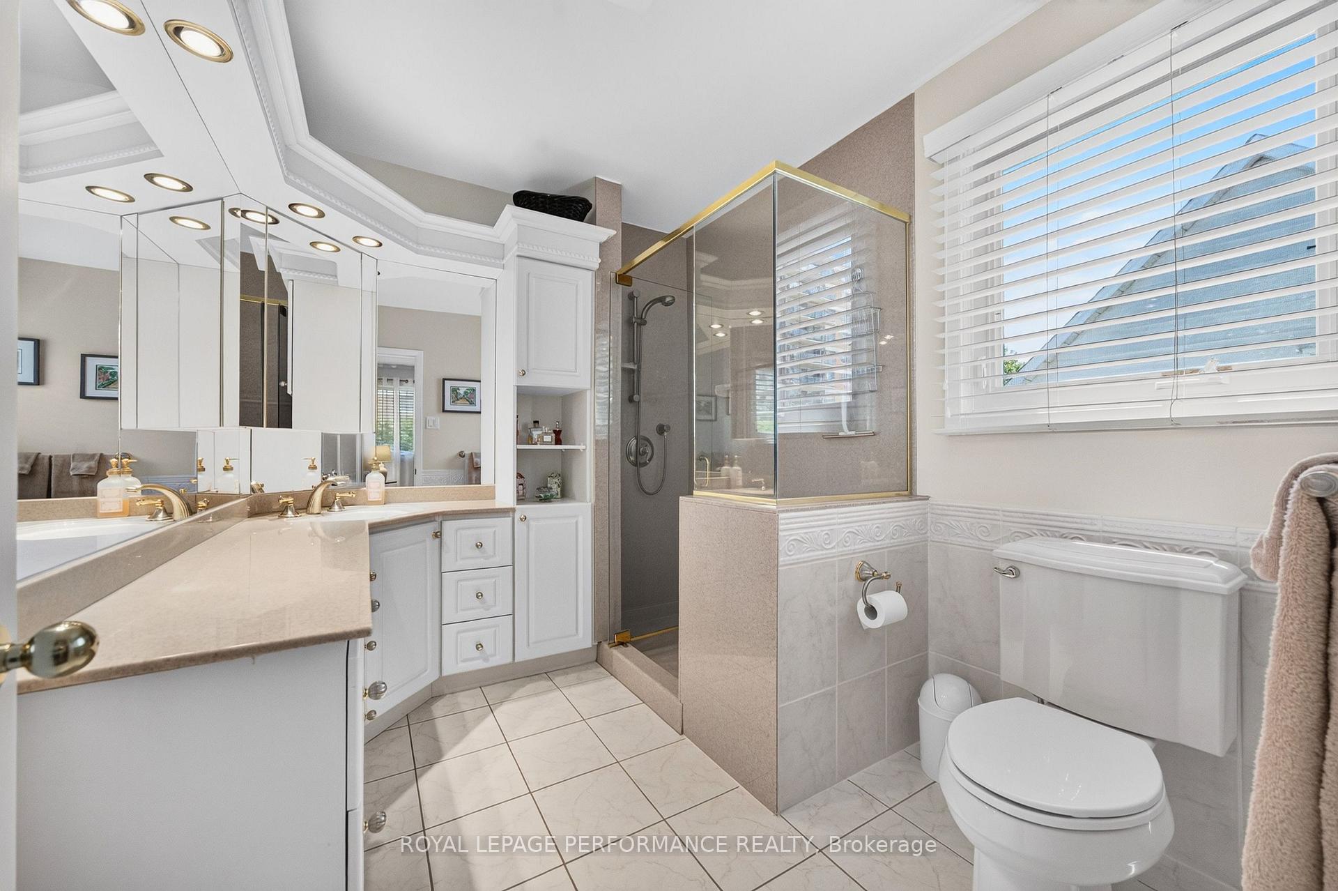Photo 26 of 2407 Rosewood Avenue, Ottawa, Whitehaven — HOMEH