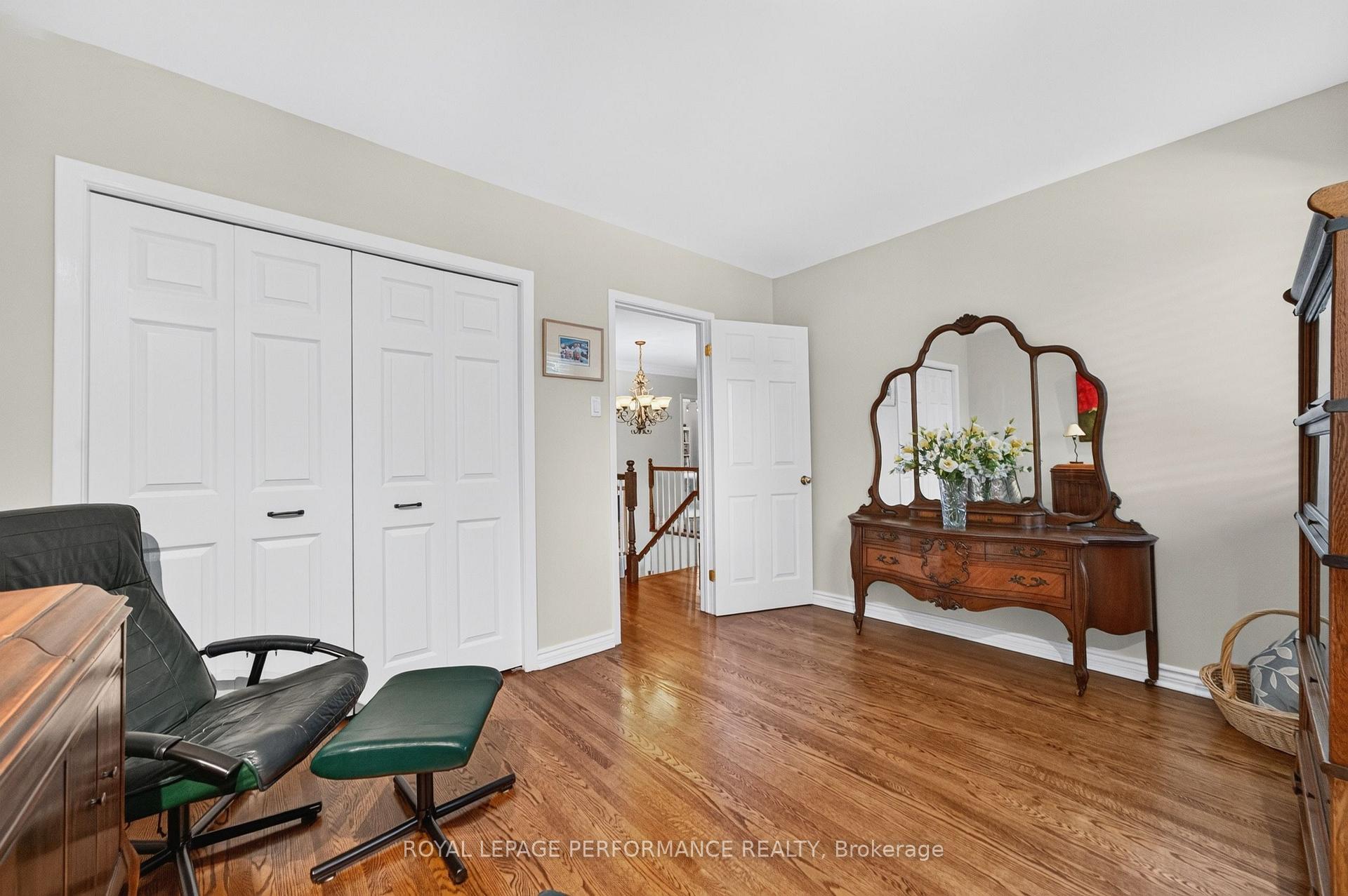 Photo 31 of 2407 Rosewood Avenue, Ottawa, Whitehaven — HOMEH