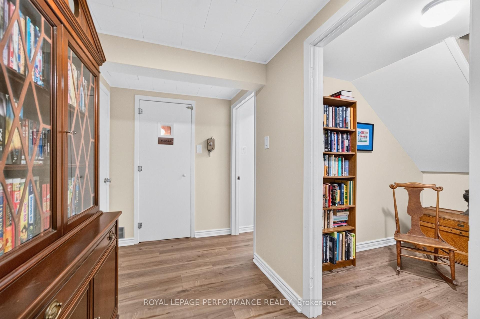 Photo 35 of 2407 Rosewood Avenue, Ottawa, Whitehaven — HOMEH