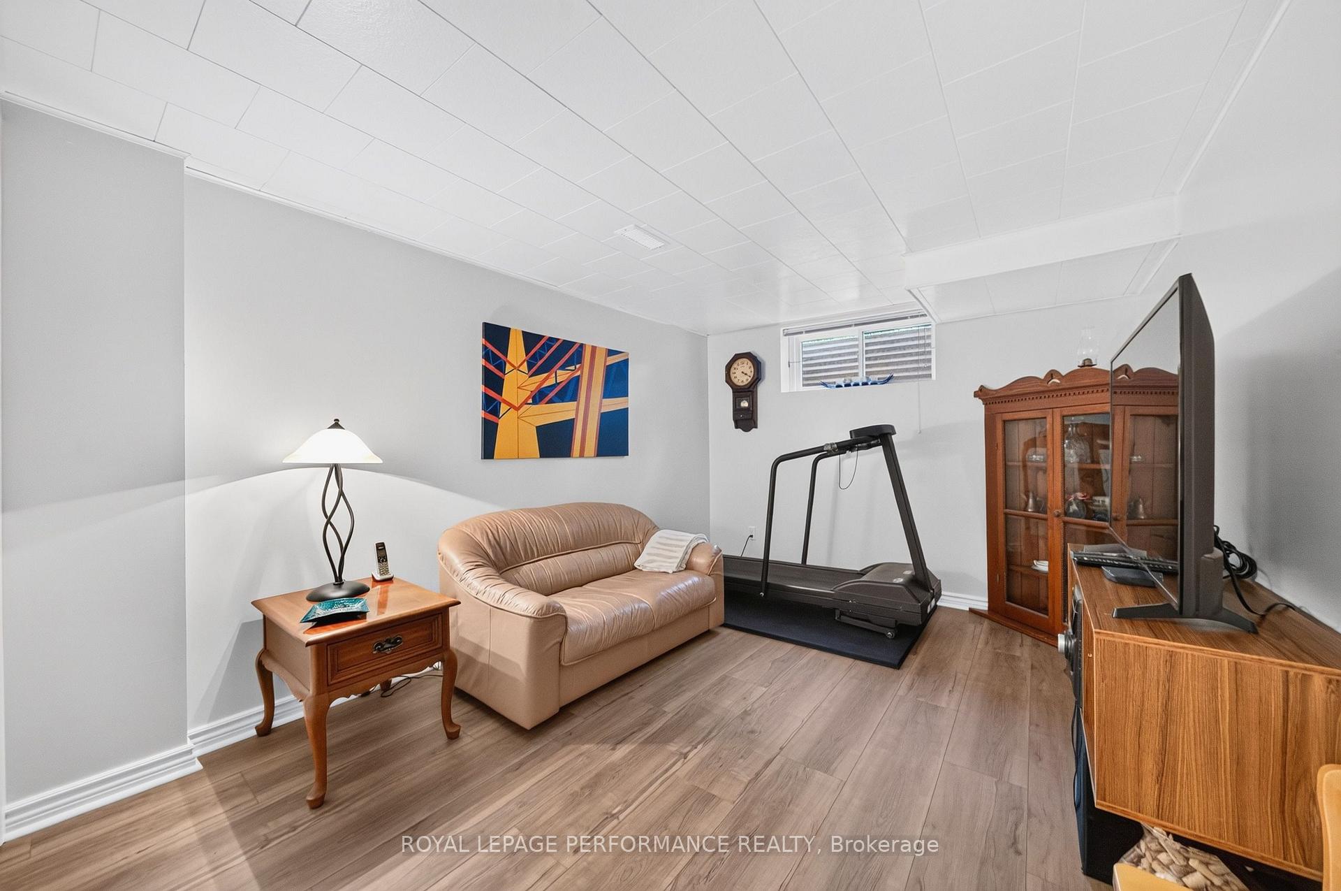 Photo 36 of 2407 Rosewood Avenue, Ottawa, Whitehaven — HOMEH