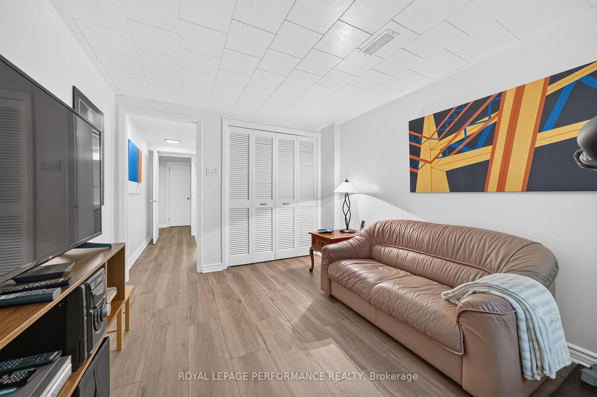 Photo 37 of 2407 Rosewood Avenue, Ottawa, Whitehaven — HOMEH