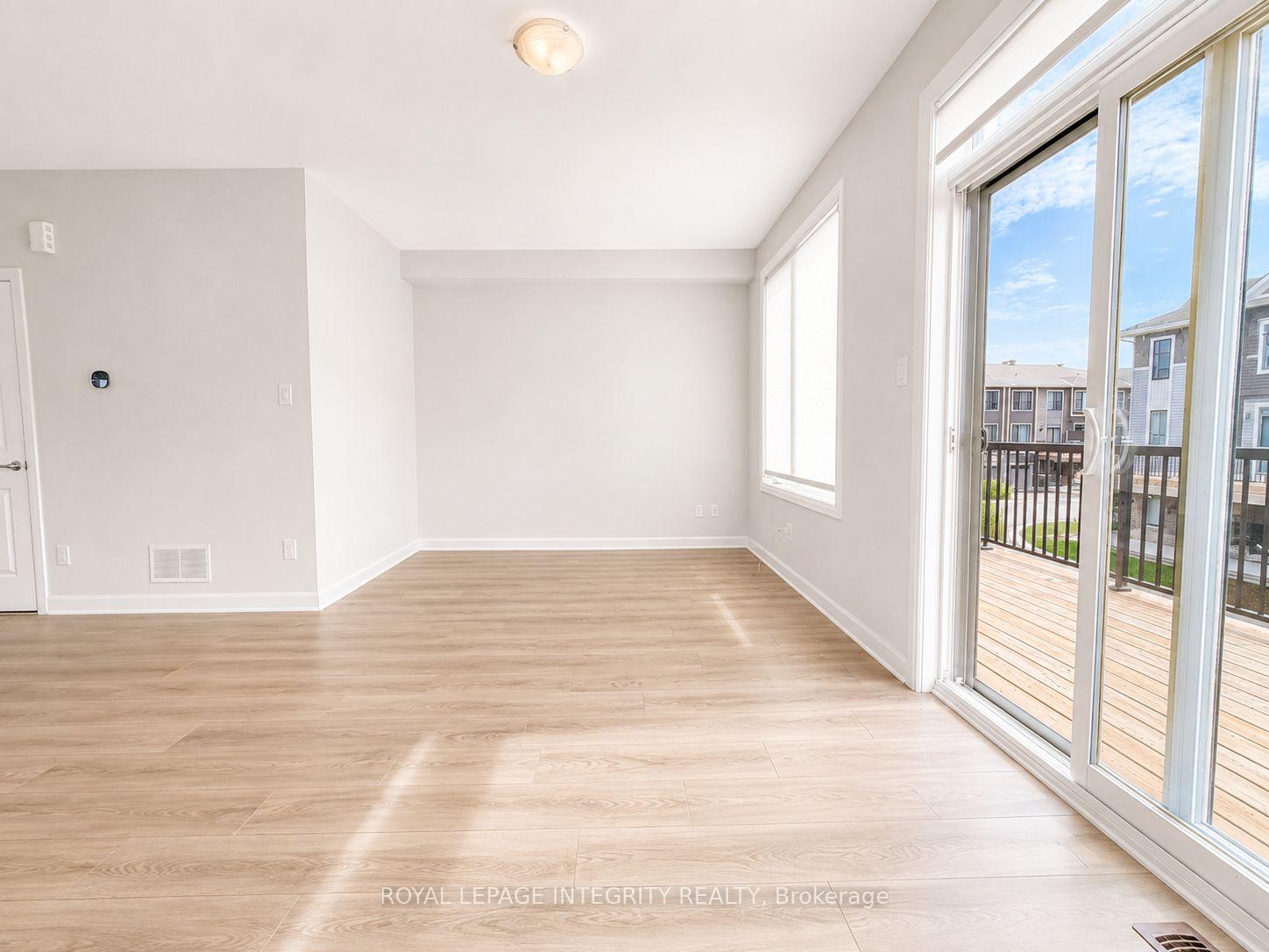 Photo 17 of 341 Clearpath Private, Ottawa, Kanata - Kanata Lakes/Heritage Hills — HOMEH