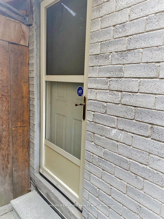 Photo 2 of Unit Bsmt, 79 Beckwith Crescent, Markham, Milliken Mills East — HOMEH