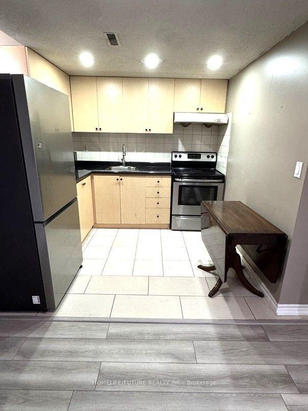 Photo 7 of Unit Bsmt, 79 Beckwith Crescent, Markham, Milliken Mills East — HOMEH