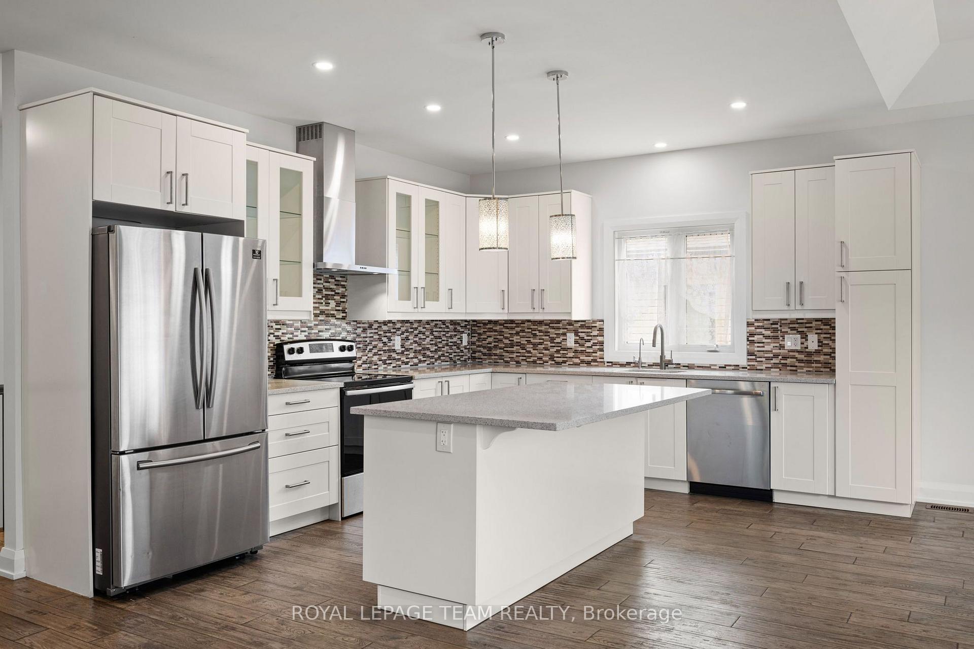 Photo 12 of 481 Lancaster Lane, North Dundas, Winchester — HOMEH