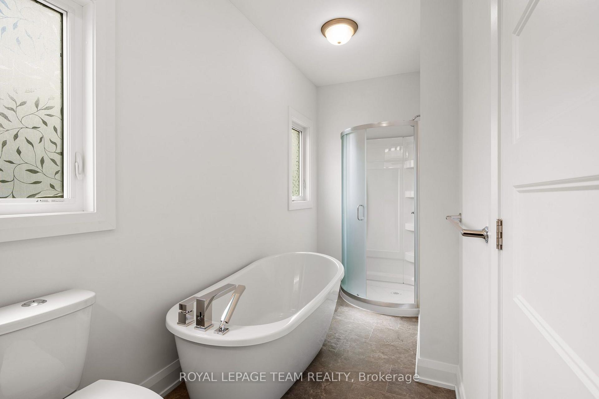 Photo 26 of 481 Lancaster Lane, North Dundas, Winchester — HOMEH
