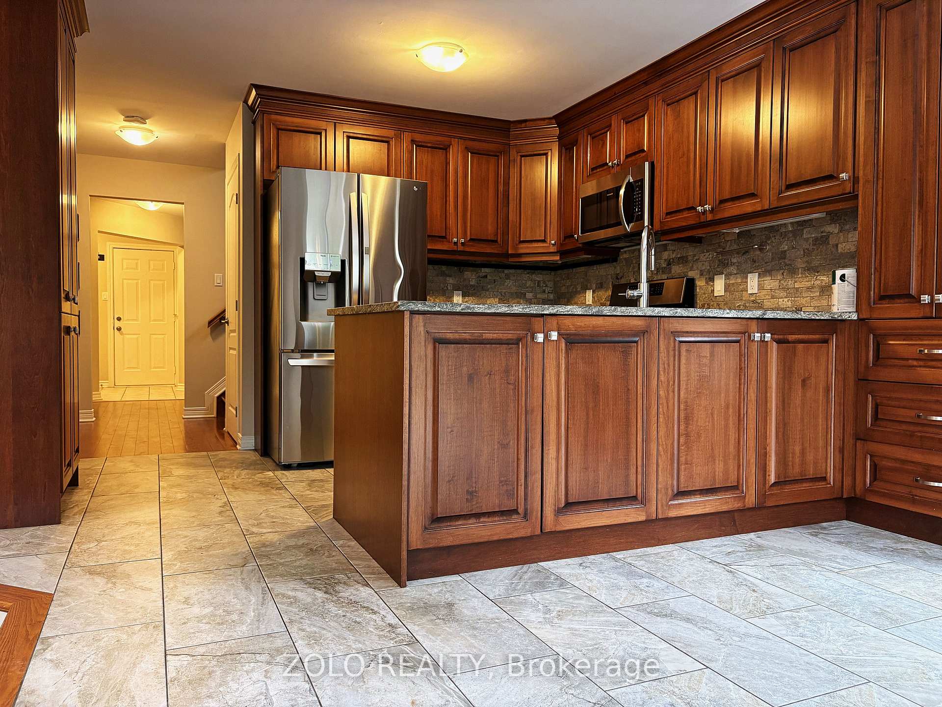 Photo 6 of 255 Stoneway Drive, Ottawa, Barrhaven East — HOMEH