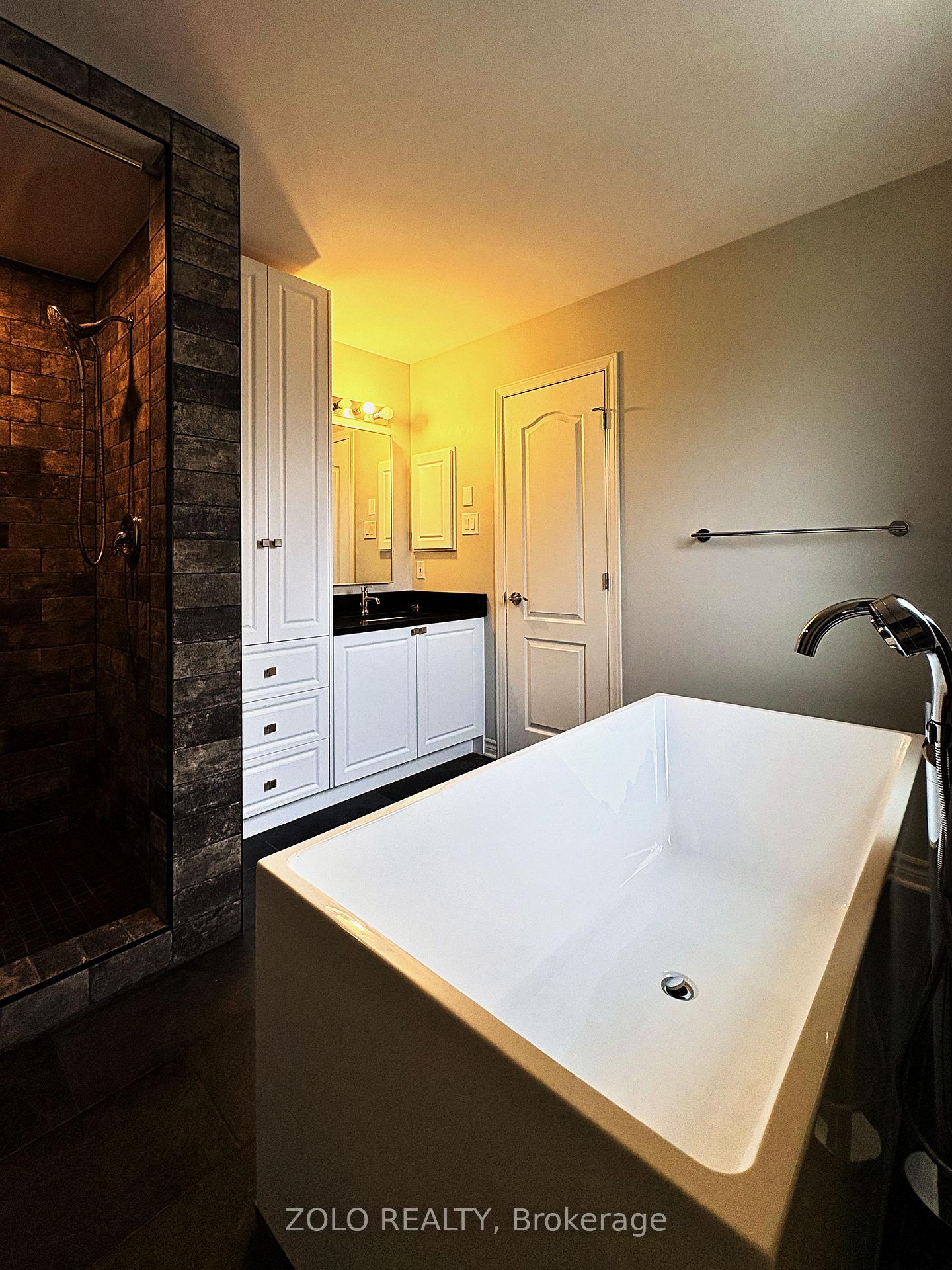 Photo 15 of 255 Stoneway Drive, Ottawa, Barrhaven East — HOMEH