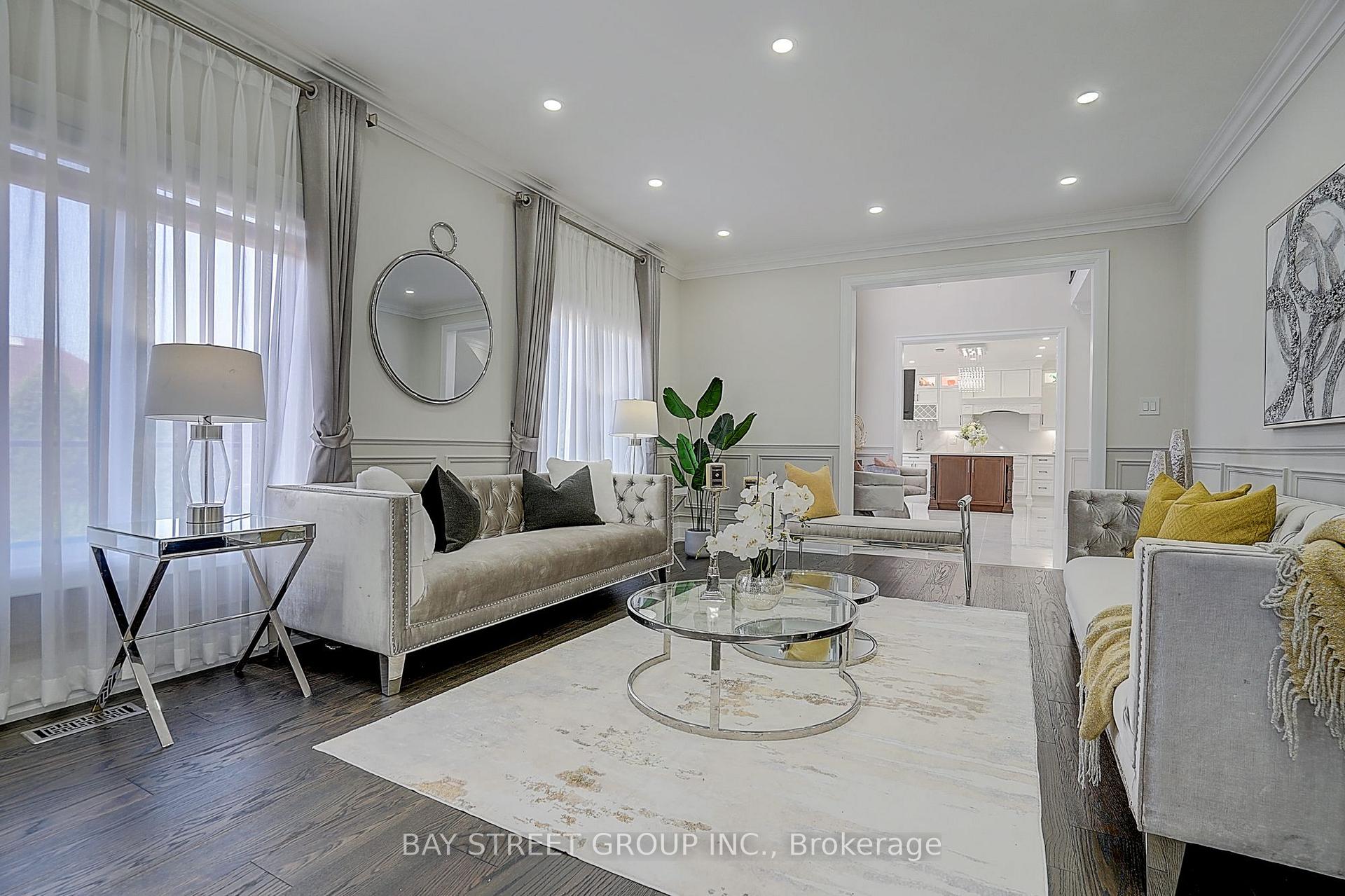 Photo 18 of 218 Boake Trail, Richmond Hill, Bayview Hill — HOMEH