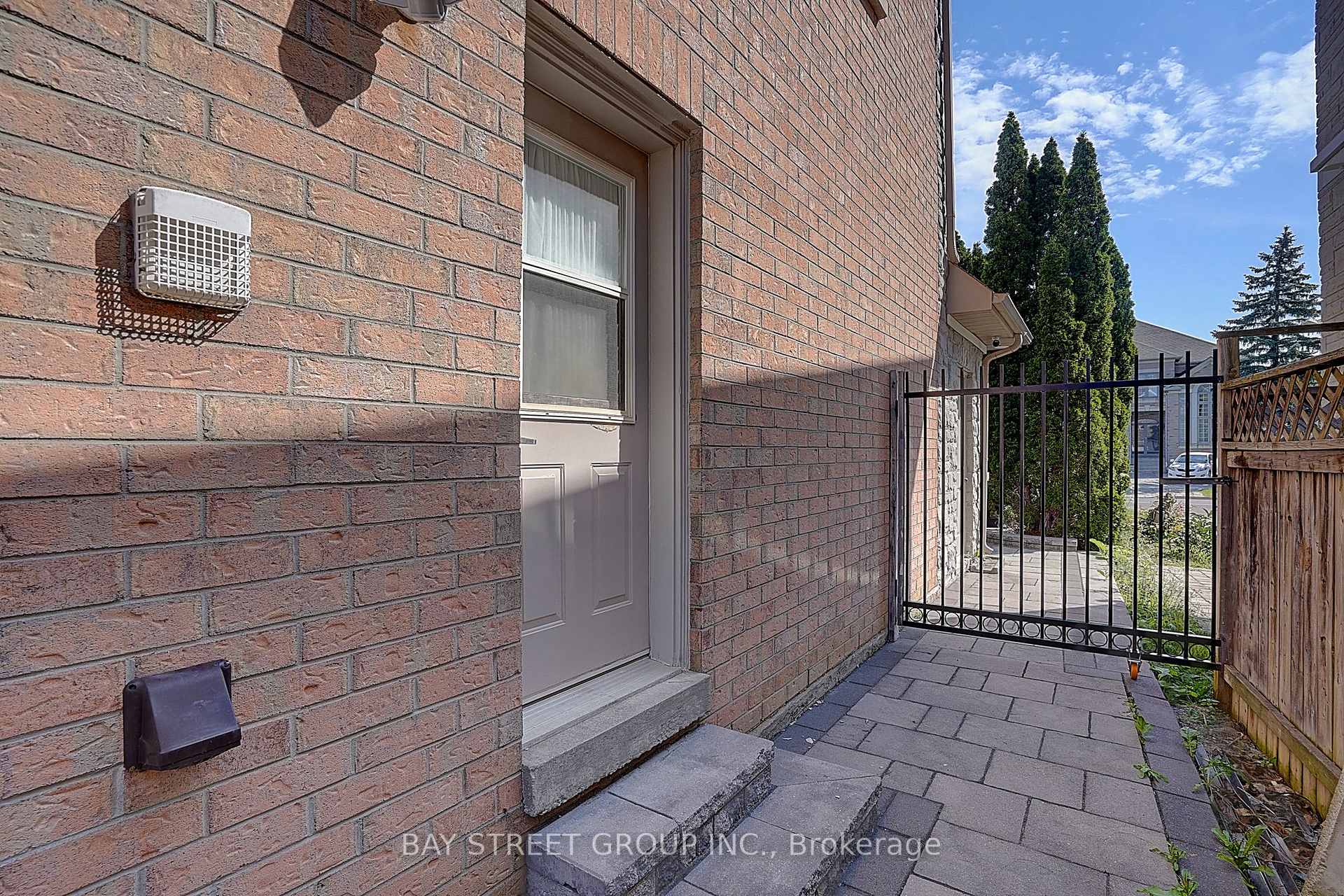 Photo 47 of 218 Boake Trail, Richmond Hill, Bayview Hill — HOMEH