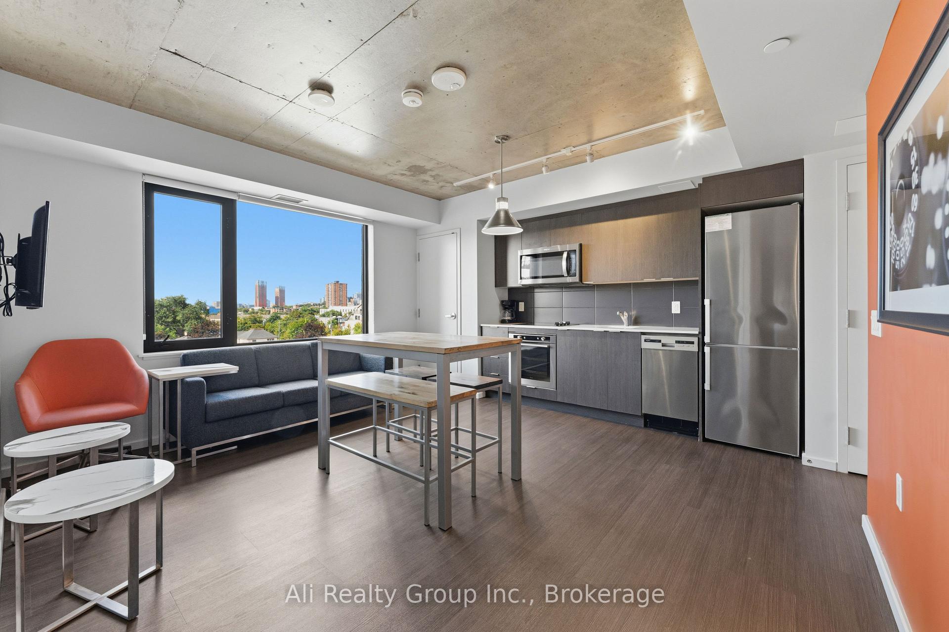 Photo 7 of Unit 603, 105 Champagne Avenue S, Ottawa, West Centre Town — HOMEH
