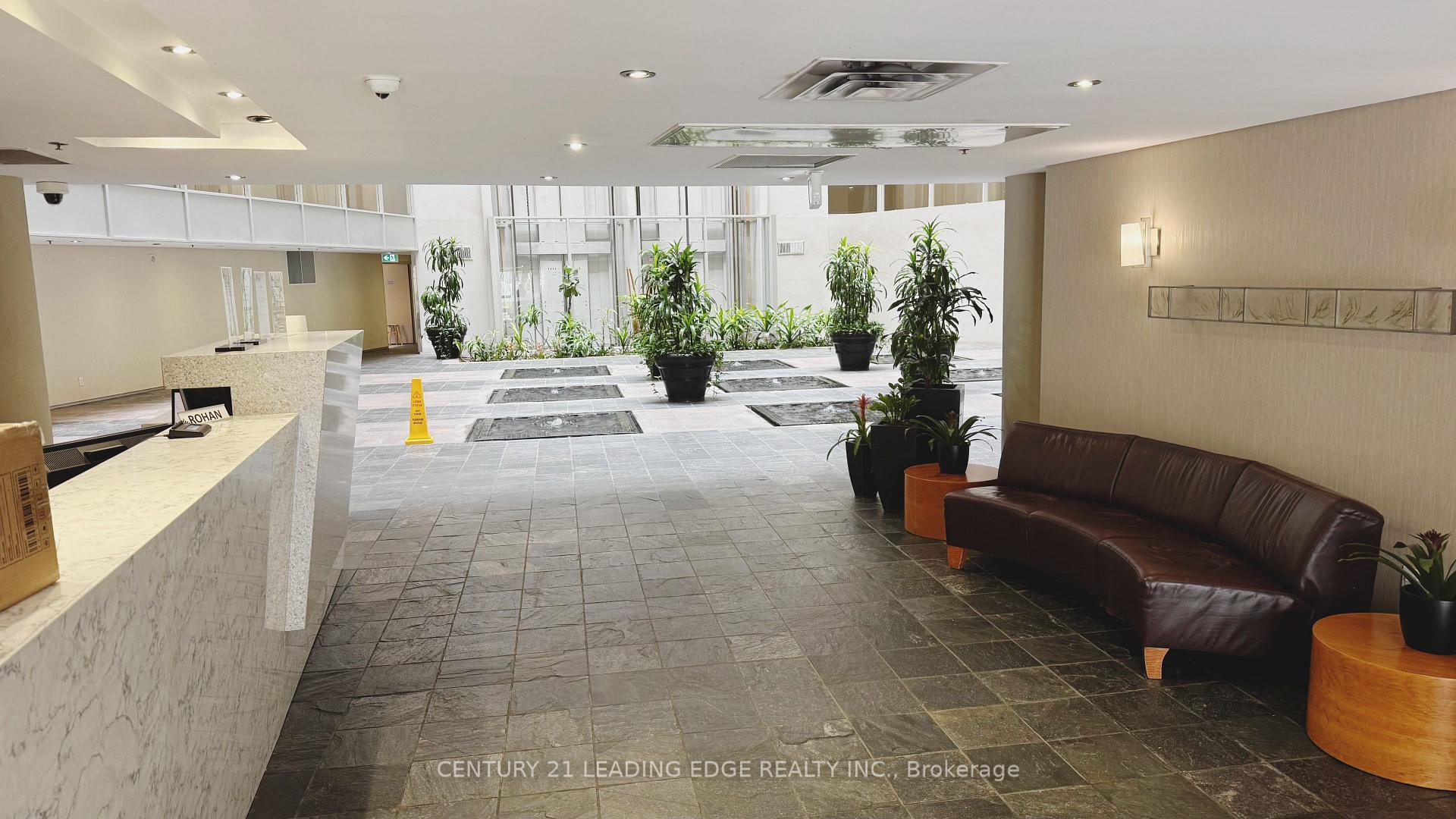 Photo 12 of Unit 1821, 650 Queens Quay W, Toronto, Niagara — HOMEH