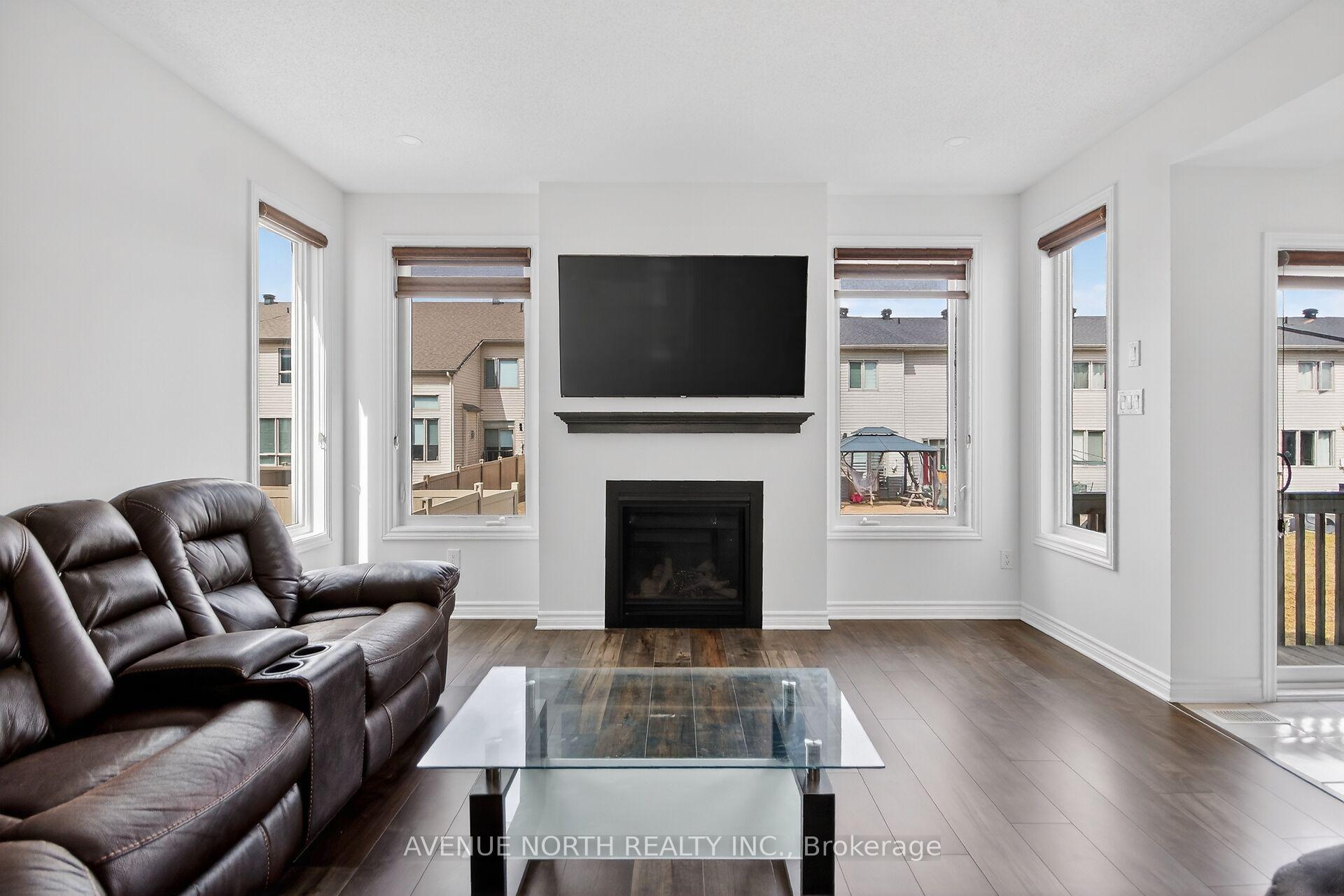 Photo 9 of 110 Dun Skipper Drive, Ottawa, Blossom Park/Kemp Park/Findlay Creek — HOMEH