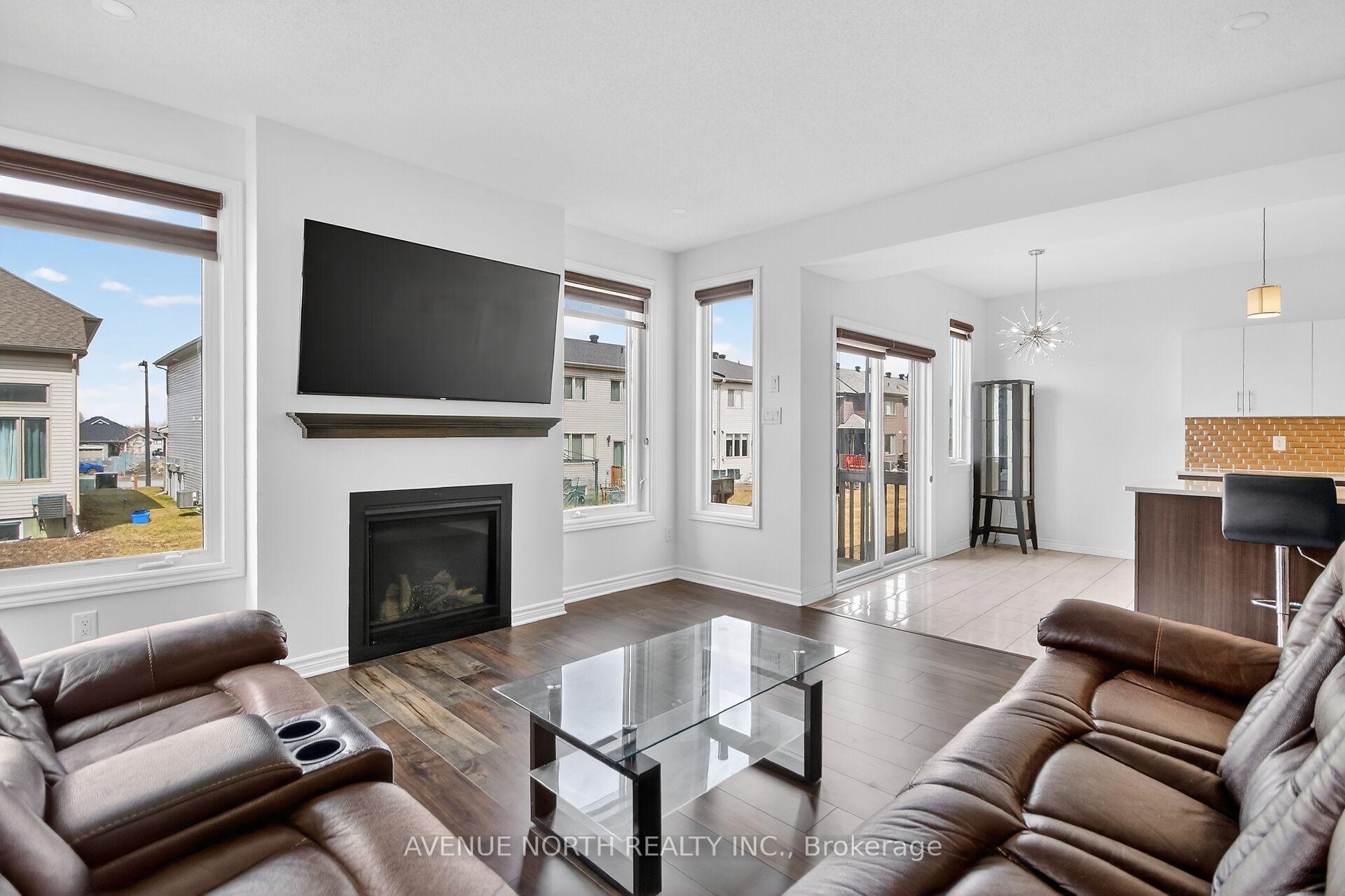 Photo 10 of 110 Dun Skipper Drive, Ottawa, Blossom Park/Kemp Park/Findlay Creek — HOMEH