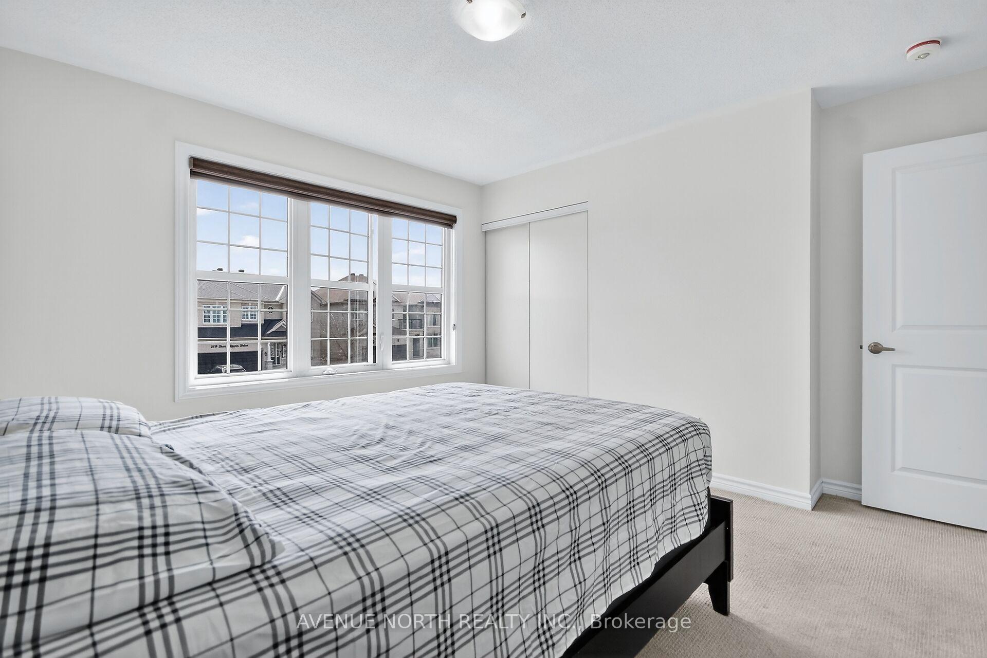 Photo 28 of 110 Dun Skipper Drive, Ottawa, Blossom Park/Kemp Park/Findlay Creek — HOMEH