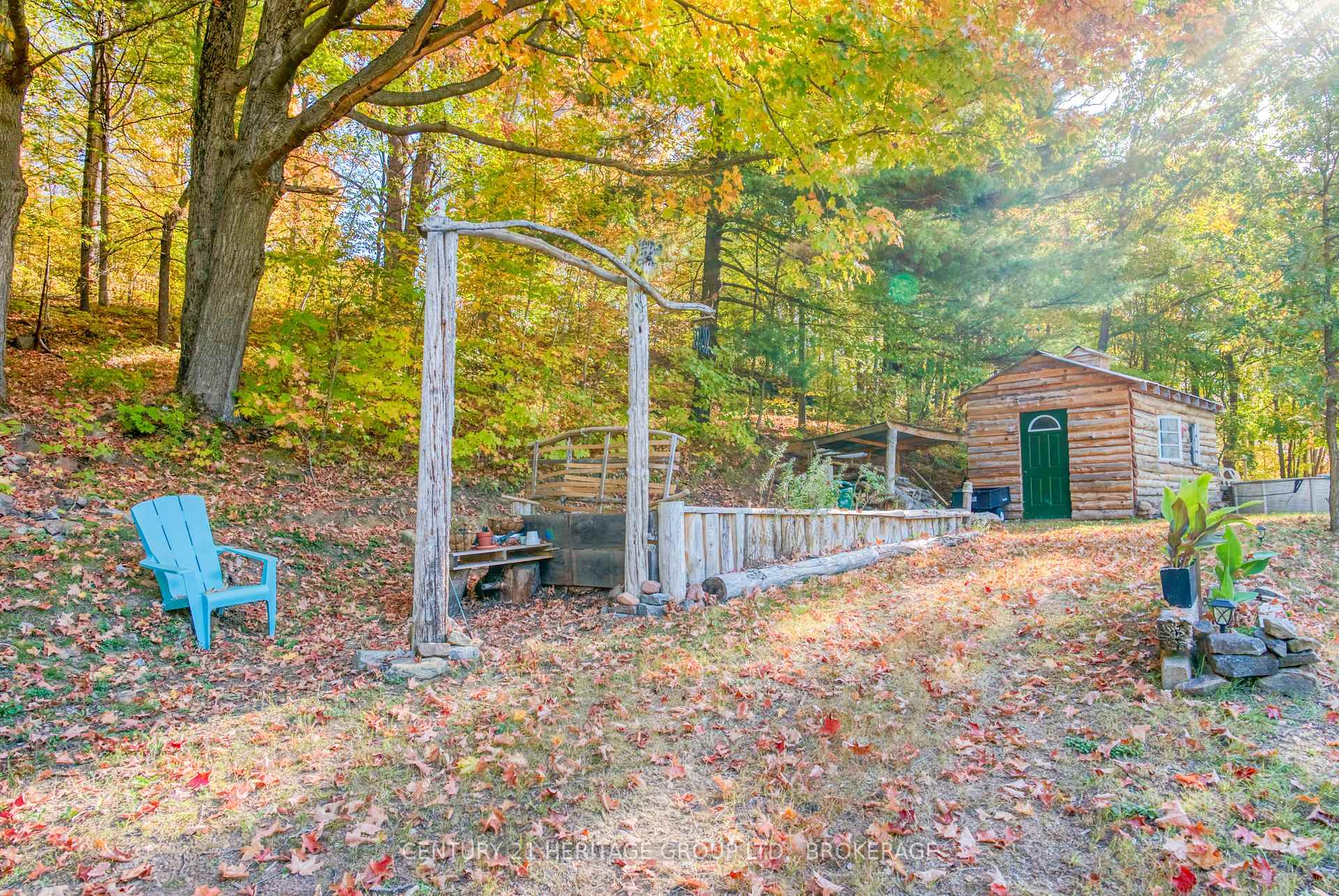 Photo 12 of 10874 Canoe Lake Road, Frontenac, Frontenac South — HOMEH