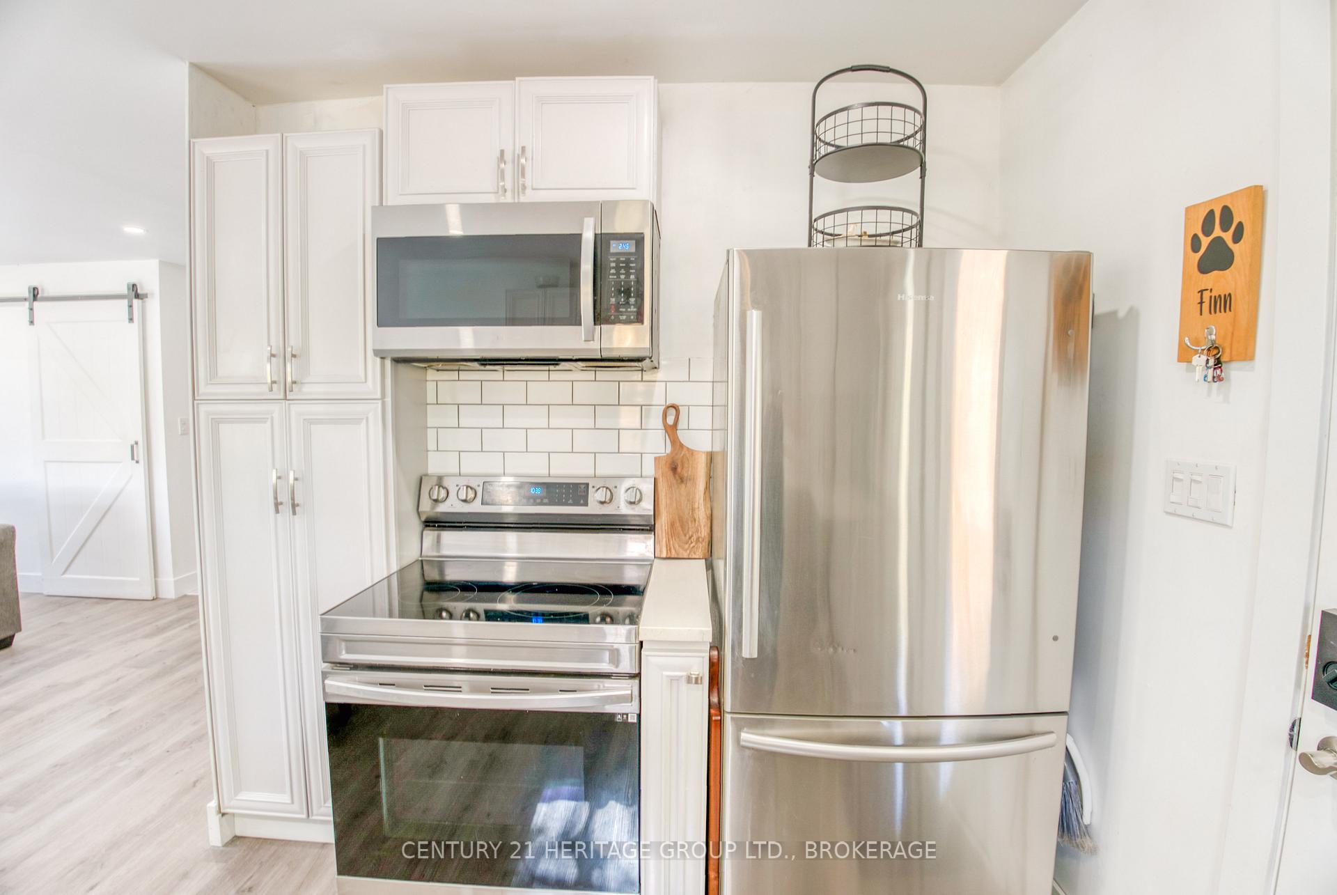 Photo 26 of 10874 Canoe Lake Road, Frontenac, Frontenac South — HOMEH