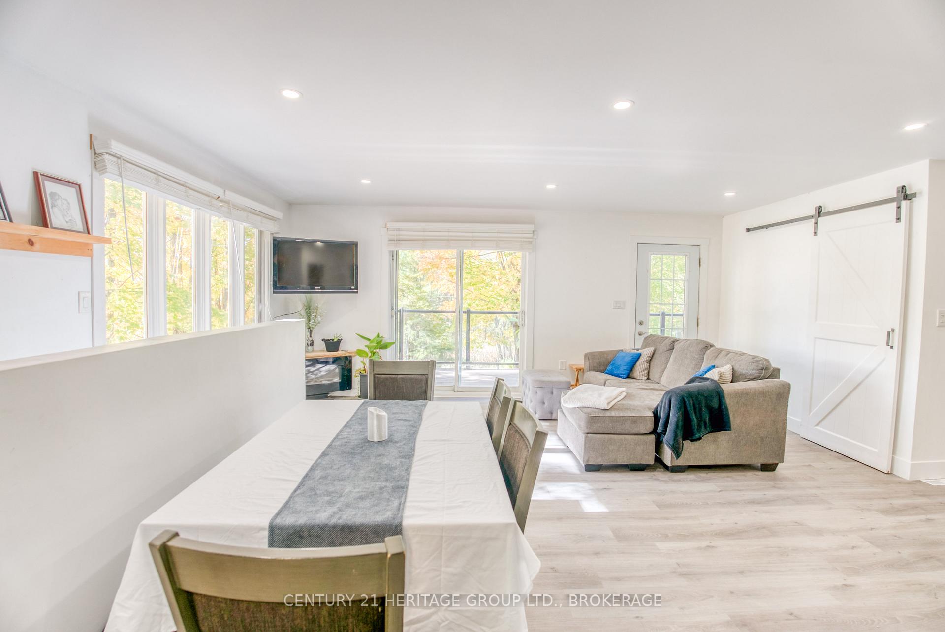 Photo 27 of 10874 Canoe Lake Road, Frontenac, Frontenac South — HOMEH