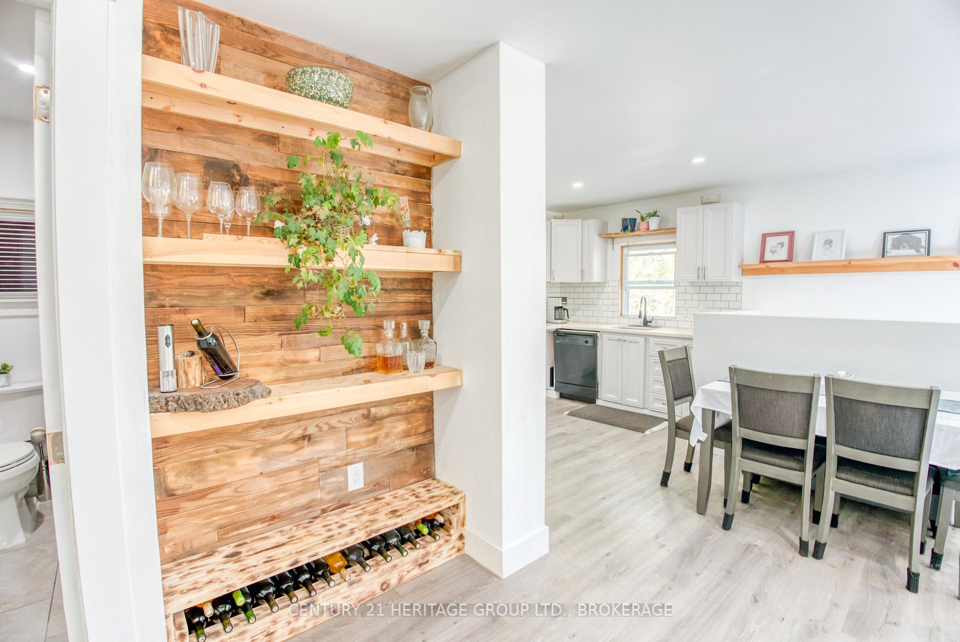 Photo 28 of 10874 Canoe Lake Road, Frontenac, Frontenac South — HOMEH