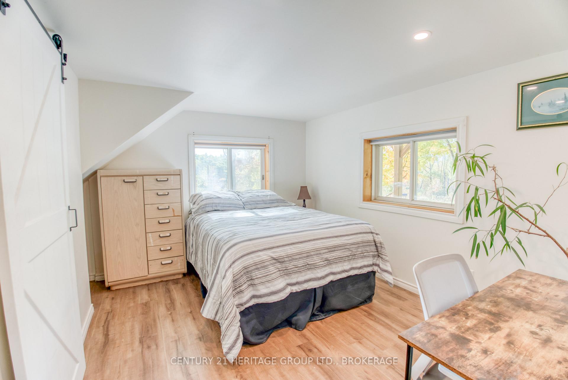 Photo 38 of 10874 Canoe Lake Road, Frontenac, Frontenac South — HOMEH