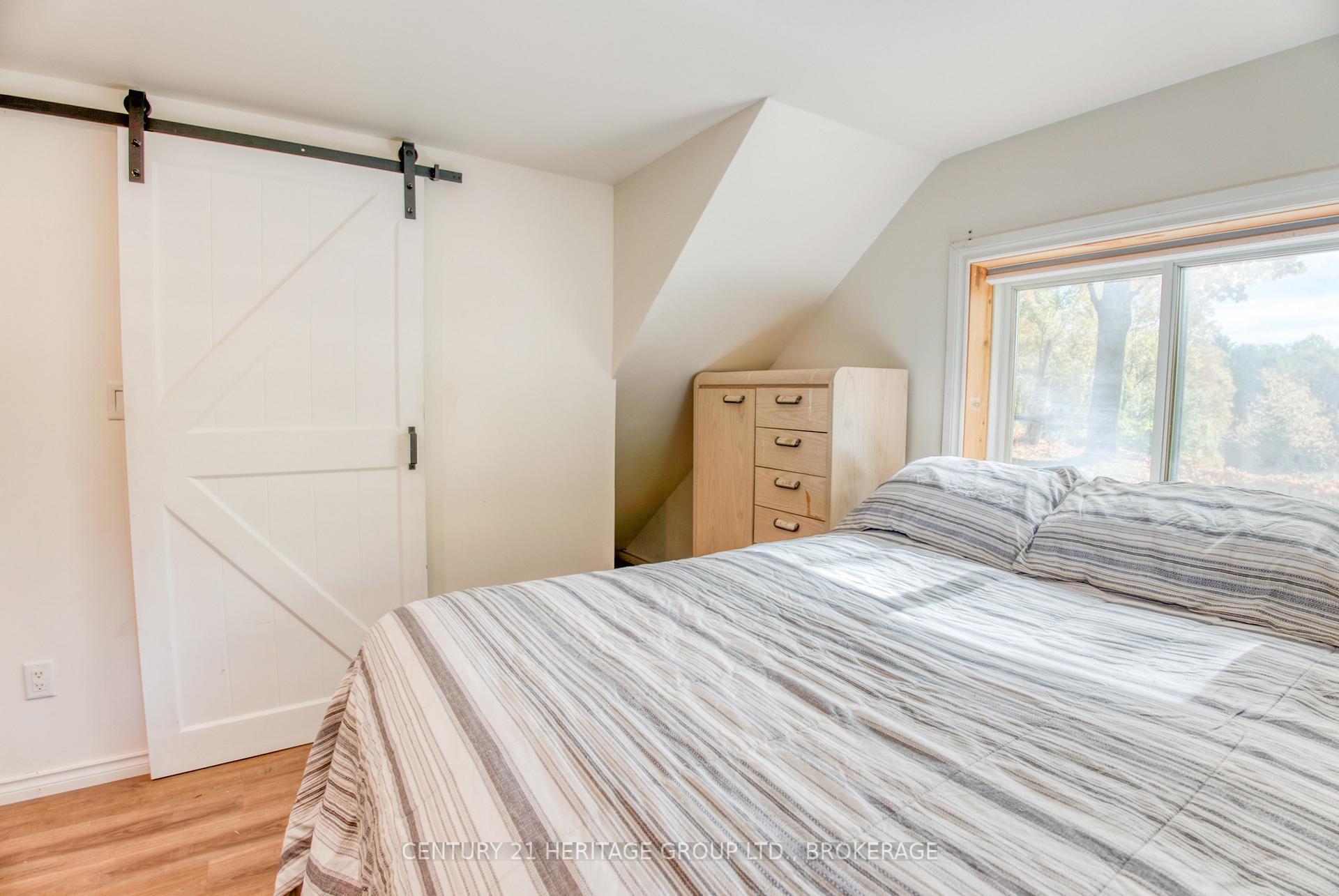 Photo 39 of 10874 Canoe Lake Road, Frontenac, Frontenac South — HOMEH