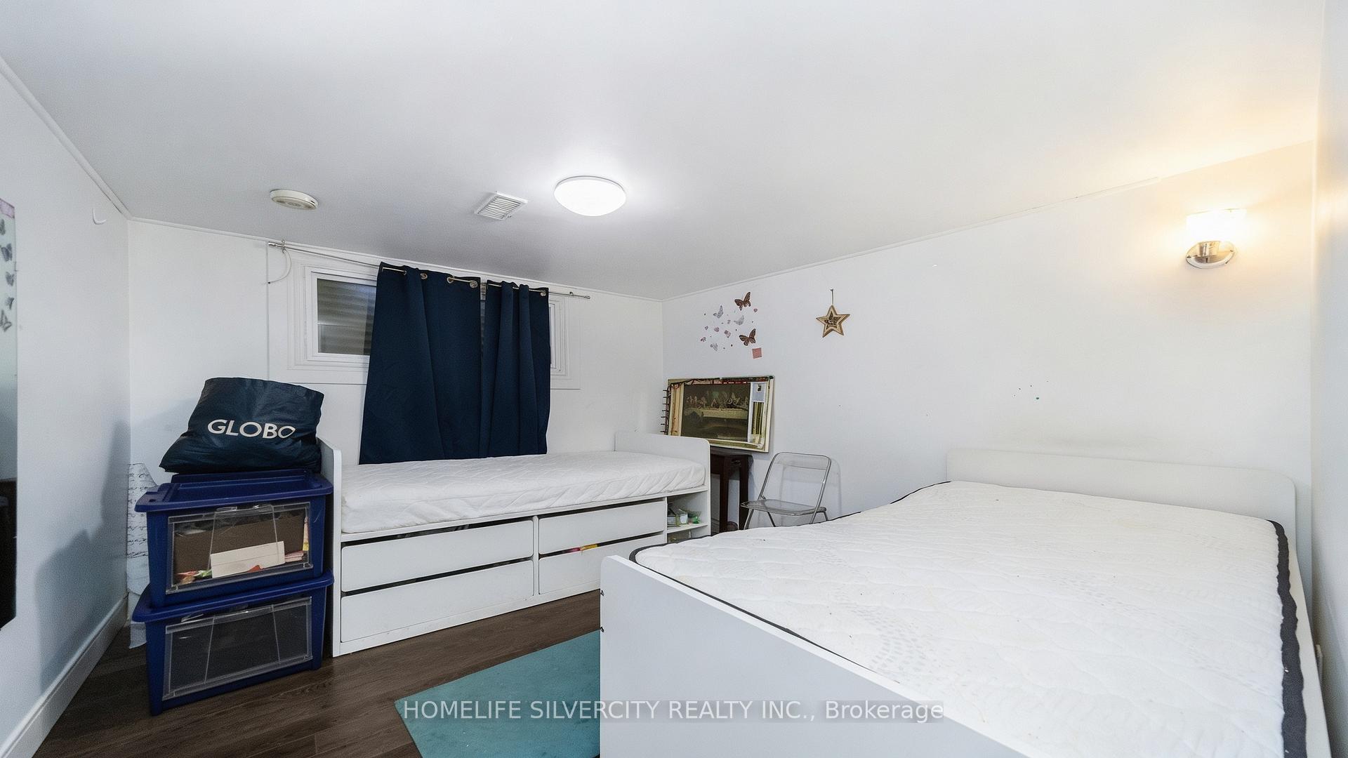 Photo 39 of 7582 Discus Crescent, Mississauga, Malton — HOMEH