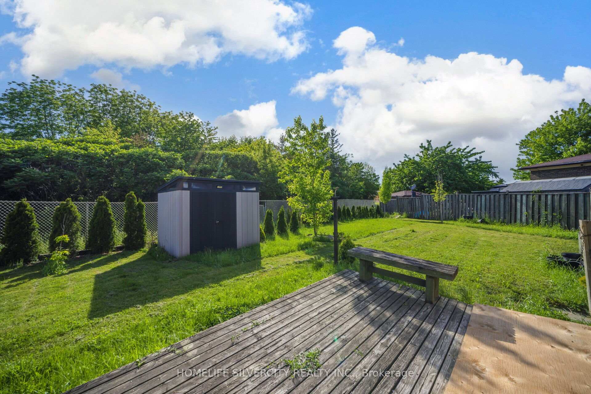 Photo 42 of 7582 Discus Crescent, Mississauga, Malton — HOMEH